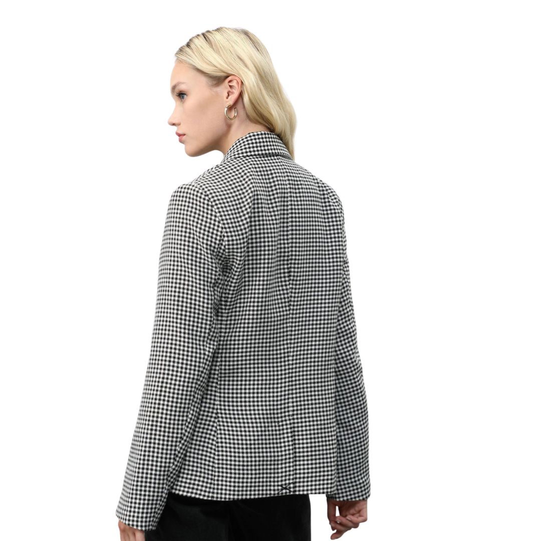 Blazer Blanco y Negro ¡Qué Guay! Guatemala