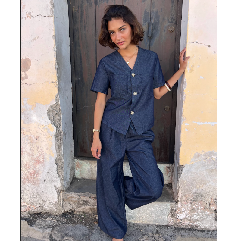 Chaleco y pantalón lona oscuro ¡Qué Guay! Guatemala